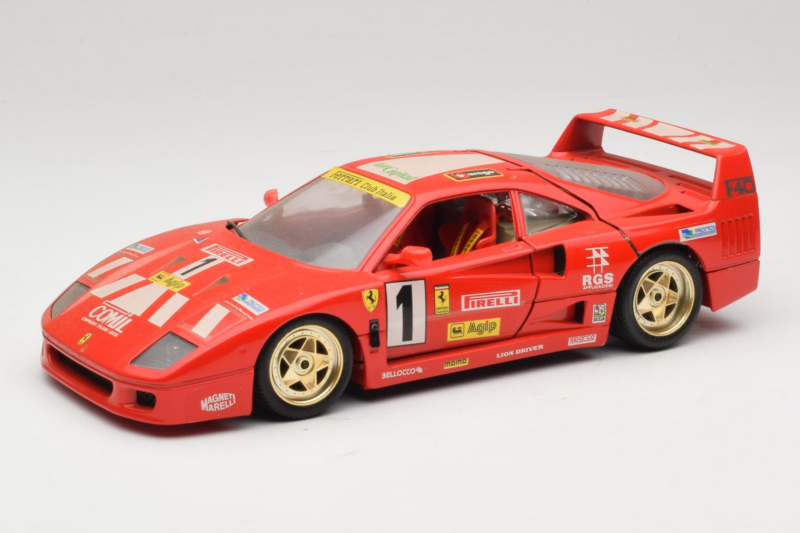 Ferrari F40 Evoluzione #1 Pirelli Agip Rojo con Ruedas Doradas 1992 Bburago 1:18 3042-P2 Metal