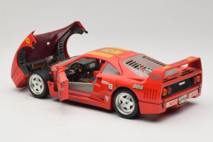 Ferrari F40 Pirelli BBS Rojo Bburago 1:18 3032-P4 Metal - imagen 5 de 8