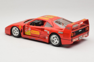 Ferrari F40 Pirelli BBS Rojo Bburago 1:18 3032-P4 Metal - imagen 7 de 8