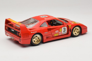 Ferrari F40 #3 Pirelli Rojo 1987 Bburago 1:18 3332-P4 Metal - imagen 3 de 8