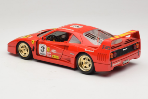 Ferrari F40 #3 Pirelli Rojo 1987 Bburago 1:18 3332-P4 Metal - imagen 7 de 8