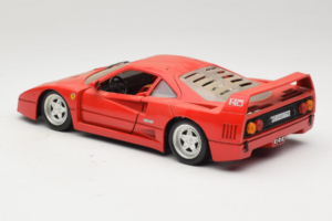 Ferrari F40 Rojo Tonka 1:18 17004 Metal - imagen 7 de 8