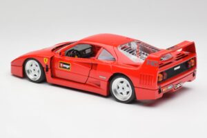 Ferrari F40 Rojo Bburago 1:18 3332 Metal - imagen 7 de 8