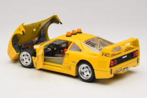 Ferrari F40 Safety Car Amarillo Bburago 1:18 3032-Y2 Metal - imagen 5 de 8