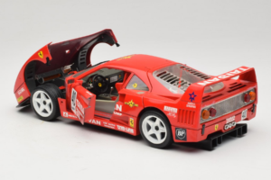 Ferrari F40 #40 T. Ohta / A. Reid Taisan Rojo 1987 Bburago 1:18 3022-T1 Metal - imagen 5 de 8