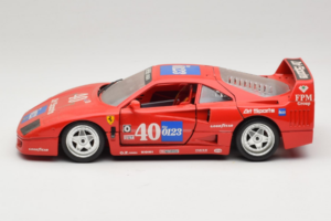 Ferrari F40 #40 the0123 Rojo 1987 Bburago 1:18 3332-P5 Metal - imagen 4 de 8