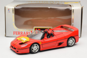 Ferrari F50 Descapotable 50 Jahre Ferrari 24 Jahre Bburago FMC Rojo Bburago 1:18 3352-P1 Metal - imagen 8 de 8