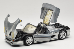 Ferrari F50 Descapotable Chrome Silver Edición Limitada Hot Wheels 1:18 25741 Metal - imagen 2 de 8