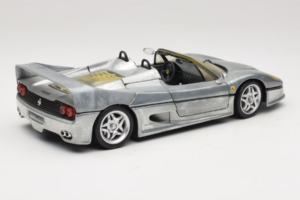 Ferrari F50 Descapotable Chrome Silver Edición Limitada Hot Wheels 1:18 25741 Metal - imagen 3 de 8