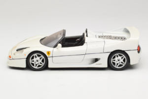 Ferrari F50 Descapotable Blanco Bburago 1:18 3352-W1 Metal - imagen 4 de 8