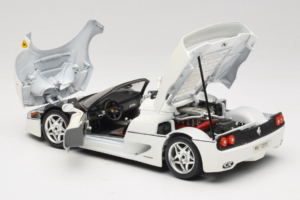 Ferrari F50 Descapotable Blanco Bburago 1:18 3352-W1 Metal - imagen 5 de 8