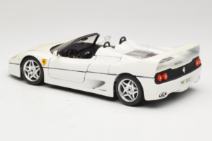 Ferrari F50 Descapotable Blanco Bburago 1:18 3352-W1 Metal - imagen 7 de 8