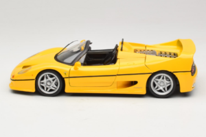 Ferrari F50 Descapotable Shell Amarillo Maisto 1:18 3076-Y2 Metal - imagen 4 de 8
