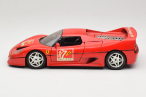 Ferrari F50 Coupé #50 50 Jahre Ferrari Rojo Bburago 1:18 3352-P2 Metal - imagen 4 de 8