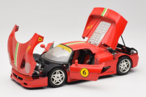 Ferrari F50 Coupé #6 Rojo con Bandera Italiana Bburago 1:18 3382-P1 Metal - imagen 2 de 8