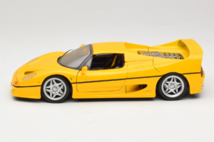 Ferrari F50 Coupé Shell Amarillo Maisto 1:18 3076-Y1 Metal - imagen 4 de 8