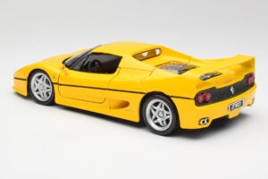 Ferrari F50 Giallo Modena Maisto 1:18 F50001 Metal - imagen 7 de 8