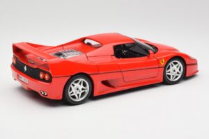 Ferrari F50 Hardtop Rojo Bburago 1:18 3362 Metal - imagen 3 de 8