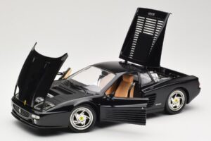 Ferrari F512M Negro Hot Wheels 1:18 23922 Metal - imagen 2 de 8