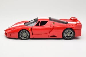 Ferrari FXX Rojo Hot Wheels 1:18 310801 Metal - imagen 4 de 8