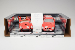Ferrari Gift Set 250 Testa Rossa & 250 GTO Rojo Bburago 1:18 GC002 Metal