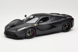 Ferrari LaFerrari F150 Matte Black Bburago 1:18 18-16901BK Metal