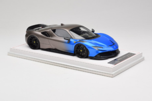 Ferrari SF90 Novitec Blue Grey Metallic IVY 1:18 REMC029 Resina - imagen 4 de 7
