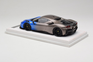 Ferrari SF90 Novitec Blue Grey Metallic IVY 1:18 REMC029 Resina - imagen 5 de 7