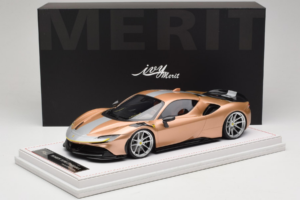 Ferrari SF90 Novitec Dorado Plateado Franja IVY 1:18 REMC028 Resina - imagen 7 de 7