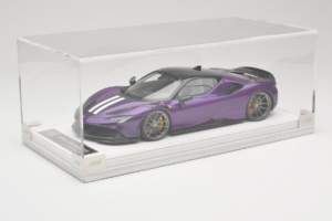 Ferrari SF90 Stradale Novitec Purple Metallic IVY 1:18 REMC021 Resina - imagen 6 de 7