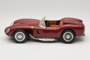 Ferrari Testa Rossa Rojo Oscuro Shell Shell 1:18 40026 Metal - imagen 4 de 8