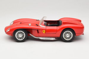 Ferrari 250 Testa Rossa Rojo Bburago 1:18 3007-P2 Metal - imagen 4 de 8