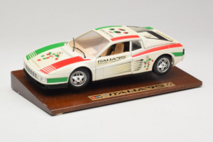 Ferrari Testarossa Italia 90 Blanco Bburago 1:18 3059-W1 Metal - imagen 2 de 8