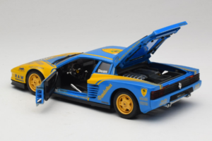 Ferrari Testarossa Bburago 1:18 7019 Metal - imagen 5 de 8