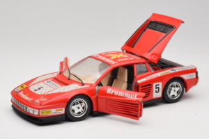 Ferrari Testarossa Brummel #5 Rojo 1984 Bburago 1:18 3004-P1 Metal - imagen 2 de 8