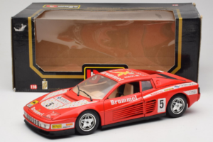 Ferrari Testarossa Brummel #5 Rojo 1984 Bburago 1:18 3004-P1 Metal - imagen 8 de 8