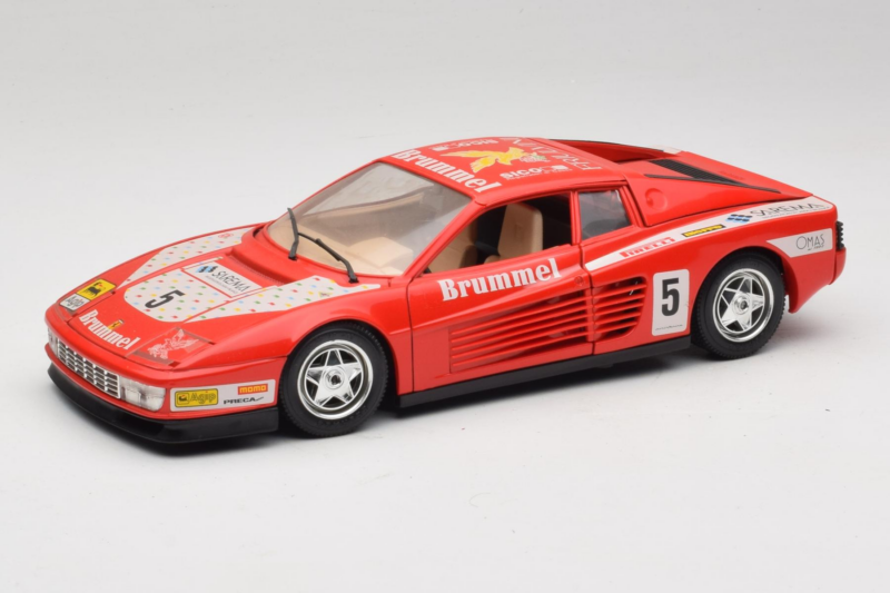 Ferrari Testarossa Brummel #5 Rojo 1984 Bburago 1:18 3004-P1 Metal