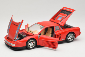 Ferrari Testarossa PPG Auto Refinish Rojo Bburago 1:18 3039-P3 Metal - imagen 2 de 8