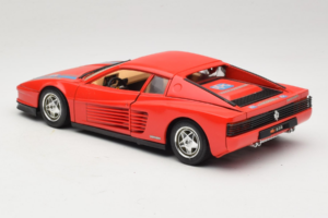 Ferrari Testarossa PPG Auto Refinish Rojo Bburago 1:18 3039-P3 Metal - imagen 7 de 8