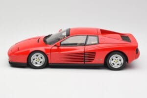 Ferrari Testarossa Rojo Kyosho 1:18 08422R Metal - imagen 4 de 8
