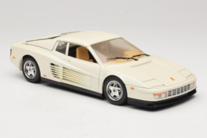 Ferrari Testarossa Blanco Bburago 1:18 3019-W1 Metal - imagen 6 de 8