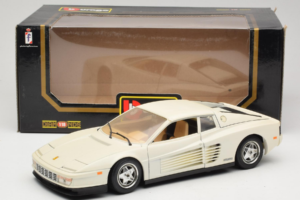 Ferrari Testarossa Blanco Bburago 1:18 3019-W1 Metal - imagen 8 de 8