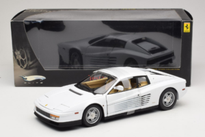 Ferrari Testarossa Blanco Miami Vice Hot Wheels 1:18 P9904 Metal - imagen 6 de 6