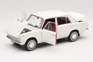 Fiat 124 Blanco IXO 1:18 18CMC205OP Metal - imagen 2 de 8