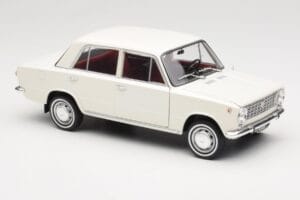 Fiat 124 Blanco IXO 1:18 18CMC205OP Metal - imagen 6 de 8