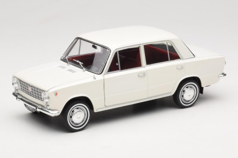 Fiat 124 Blanco IXO 1:18 18CMC205OP Metal