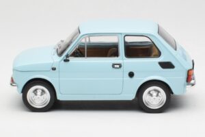 Fiat 126 Azul Claro MCG 1:18 MCG18415 Metal - imagen 3 de 6