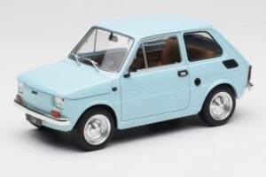 Fiat 126 Azul Claro MCG 1:18 MCG18415 Metal
