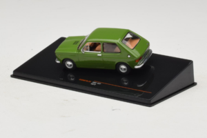 Fiat 127 Verde IXO 1:43 CLC607N Metal - imagen 3 de 4