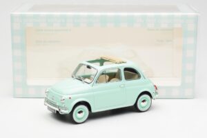 Fiat 500L Azul Pastel Norev 1:18 187777 Metal - imagen 6 de 6